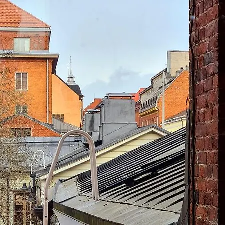 4 Blocks From Stockmann Huoneisto *